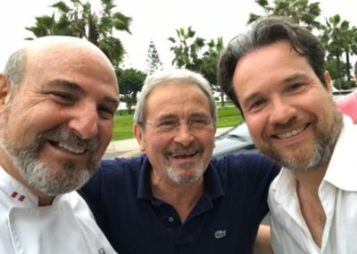 En Punta Sal, Perú, junto al especialista en cocina peruana Adolfo Perret y Domenico Maggi