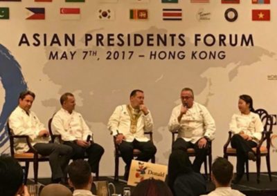 Debate en el panel del Foro de Presidentes de Asia